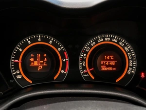 Седан Toyota Corolla 2013 года, 1020000 рублей, Волгоград