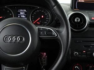 Хетчбэк Audi A1 2011 года, 1049050 рублей, Москва