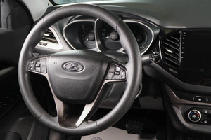 Седан ВАЗ (LADA) Vesta 2016 года, 739000 рублей, Тюмень