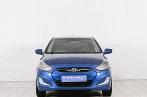 Хетчбэк Hyundai Solaris 2012 года, 799000 рублей, Красноярск