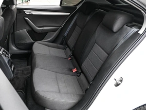 Лифтбек Skoda Octavia 2015 года, 1369000 рублей, Кирилловка