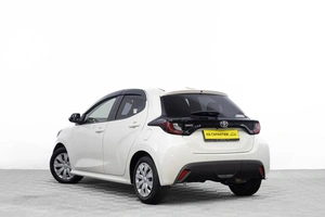 Хетчбэк Toyota Yaris 2020 года, 1289000 рублей, Барнаул