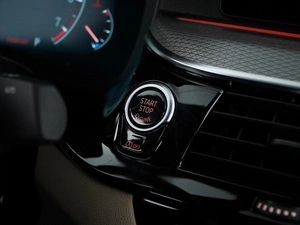 Седан BMW 5 серия 2018 года, 3444044 рублей, Москва