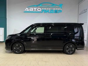 Минивэн Honda Stepwgn Spada 2024 года, 2549000 рублей, Красноярск