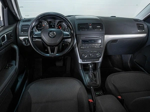 Внедорожник Skoda Yeti 2014 года, 982000 рублей, Ставрополь