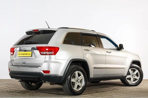 Внедорожник Jeep Grand Cherokee 2012 года, 1679000 рублей, Тюмень