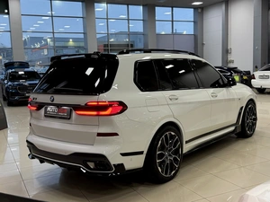 Внедорожник BMW X7 2022 года, 13990000 рублей, Солонцы
