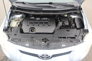 Хэтчбек Toyota Auris 2007 года, 630000 рублей, Орёл