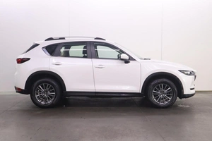 Внедорожник Mazda CX-5 2018 года, 2435000 рублей, Курск