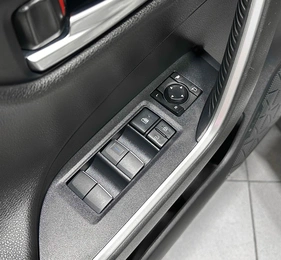 Внедорожник Toyota RAV4 2021 года, 3787000 рублей, Красноярск