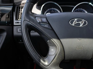 Седан Hyundai Sonata 2012 года, 999000 рублей, Краснодар
