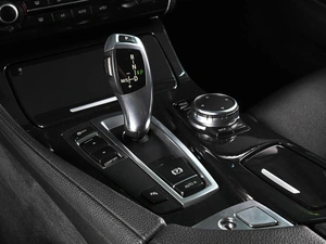 Седан BMW 5 серия 2015 года, 2499000 рублей, Аксай