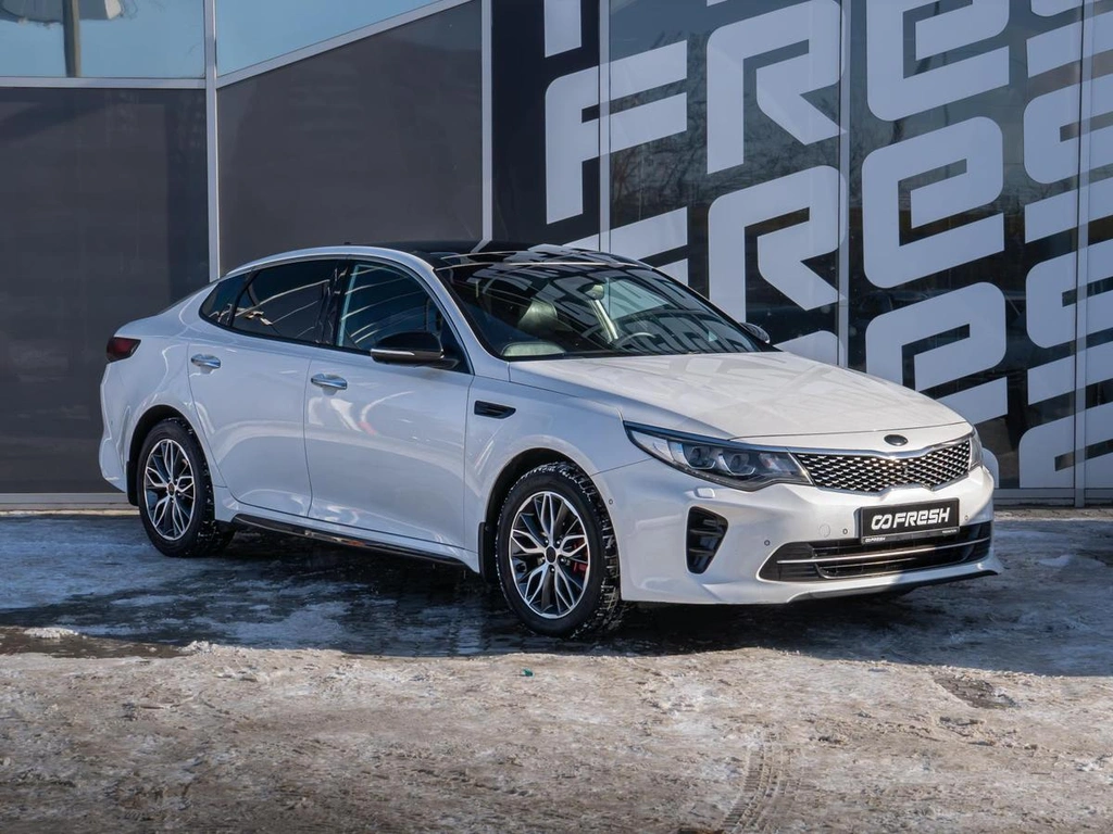 Седан Kia Optima 2017 года, 1990000 рублей, Краснодар