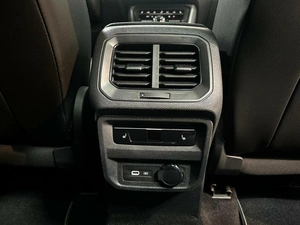 Внедорожник Volkswagen Tiguan 2021 года, 4495000 рублей, Красноярск