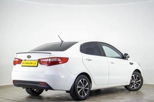 Седан Kia Rio 2012 года, 919000 рублей, Оренбург