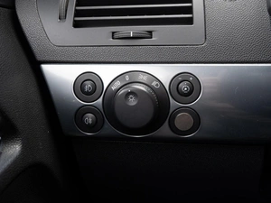 Седан Opel Astra 2013 года, 605000 рублей, Краснодар