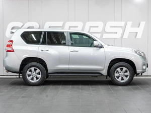 Внедорожник Toyota Land Cruiser Prado 2016 года, 4849000 рублей, Сургут