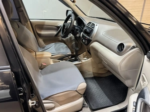 Внедорожник Toyota RAV4 2001 года, 697000 рублей, Красноярск