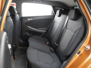 Хетчбэк Hyundai Solaris 2015 года, 990099 рублей, Омск