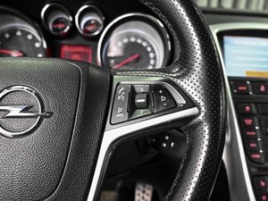 Хетчбэк Opel Astra GTC 2013 года, 1105000 рублей, Ставрополь