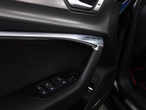 Седан Audi A6 2018 года, 3449077 рублей, Москва