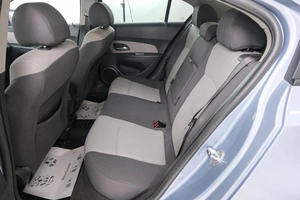 Седан Chevrolet Cruze 2010 года, 639000 рублей, Красноярск
