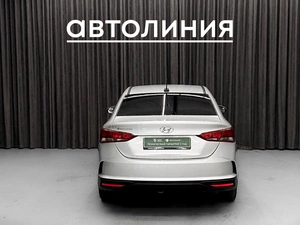 Седан Hyundai Solaris 2021 года, 1390000 рублей, Красноярск