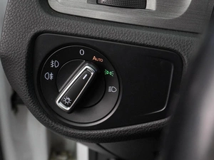 Хетчбэк Volkswagen Golf 2013 года, 1009000 рублей, Воронеж