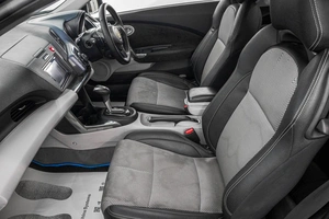 Хетчбэк Honda CR-Z 2010 года, 899000 рублей, Барнаул