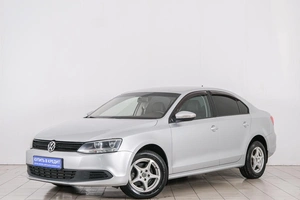 Седан Volkswagen Jetta 2013 года, 979000 рублей, Красноярск
