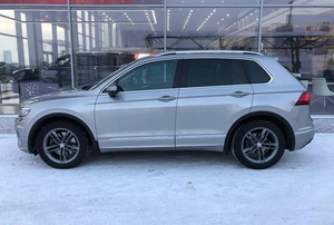 Внедорожник Volkswagen Tiguan 2019 года, 2795000 рублей, Солонцы