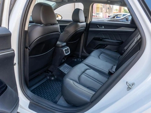 Седан Kia K5 2025 года, 3299000 рублей, Саратов