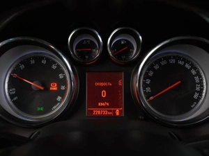 Хетчбэк Opel Astra GTC 2012 года, 779000 рублей, Воронеж