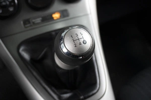 Хетчбэк Toyota Auris 2008 года, 590000 рублей, Омск