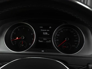 Хетчбэк Volkswagen Golf 2014 года, 984000 рублей, Тюмень