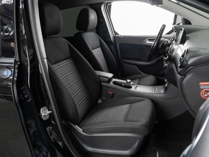 Хетчбэк Mercedes-benz B-класс 2013 года, 1099000 рублей, Тюмень