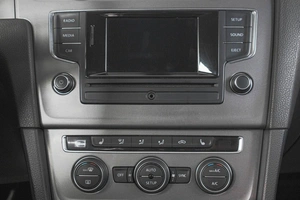 Хетчбэк Volkswagen Golf 2013 года, 1099000 рублей, Кемерово