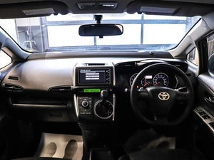 Минивэн Toyota Wish 2010 года, 1119000 рублей, Красноярск