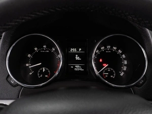 Внедорожник Skoda Yeti 2014 года, 1069000 рублей, Тюмень