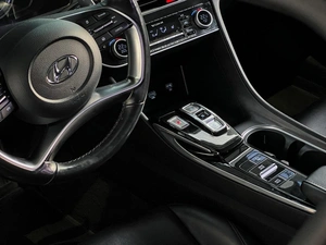 Седан Hyundai Sonata 2019 года, 2120000 рублей, Уфа