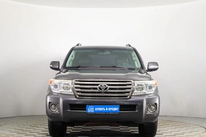Внедорожник Toyota Land Cruiser 2013 года, 3639000 рублей, Пермь