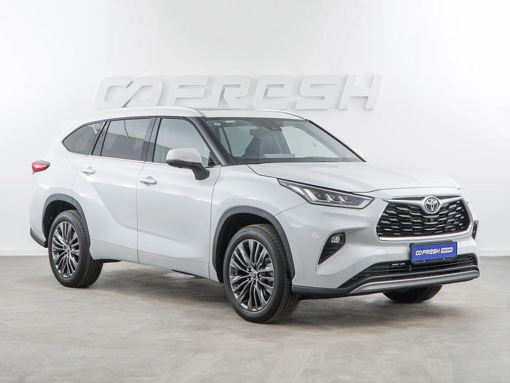 Внедорожник Toyota Highlander 2026 года, 5494434 рублей, Москва
