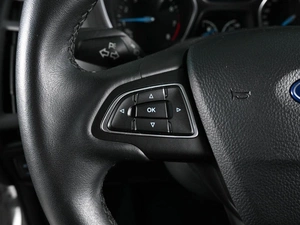 Хетчбэк Ford Focus 2019 года, 1439000 рублей, Ростов-на-Дону