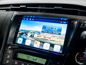 Лифтбек Toyota Prius 2012 года, 1350000 рублей, Красноярск