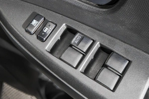 Хетчбэк Toyota Ractis 2006 года, 709000 рублей, Барнаул