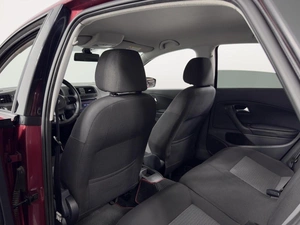 Седан Volkswagen Polo 2013 года, 849200 рублей, Казань