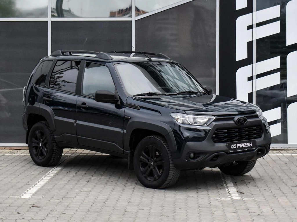 Внедорожник ВАЗ (LADA) Niva Travel 2023 года, 1030000 рублей, Краснодар