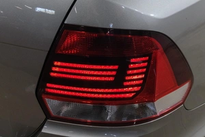 Седан Volkswagen Polo 2016 года, 1129000 рублей, Новокузнецк