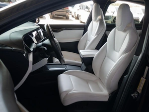 Внедорожник Tesla Model X 2018 года, 3250000 рублей, Краснодар