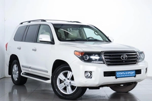 Внедорожник Toyota Land Cruiser 2013 года, 4029000 рублей, Челябинск